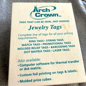 Arch Crown Jewelry/Merchandising Tags Frosted/White